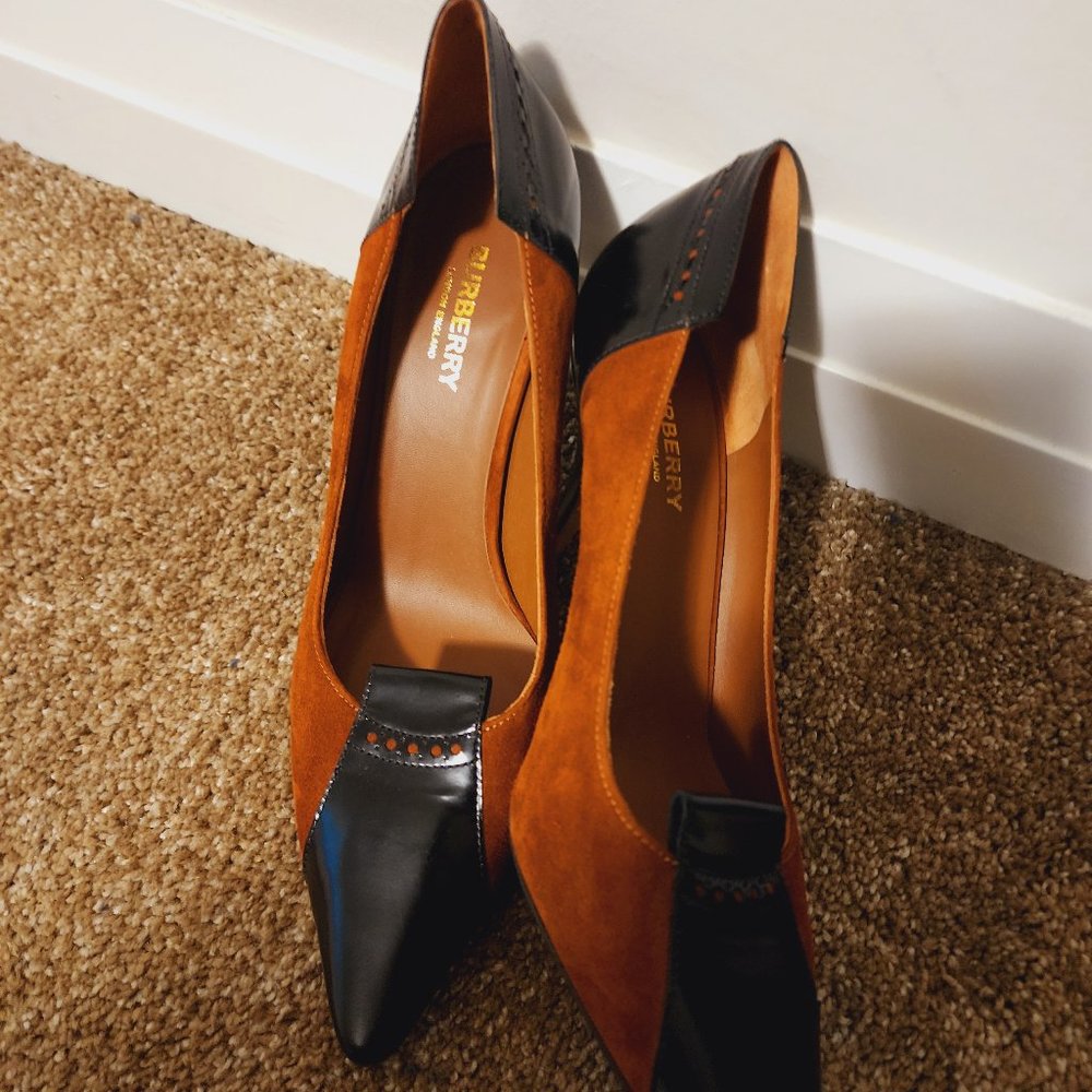 AUTHENTIC Burberry heels